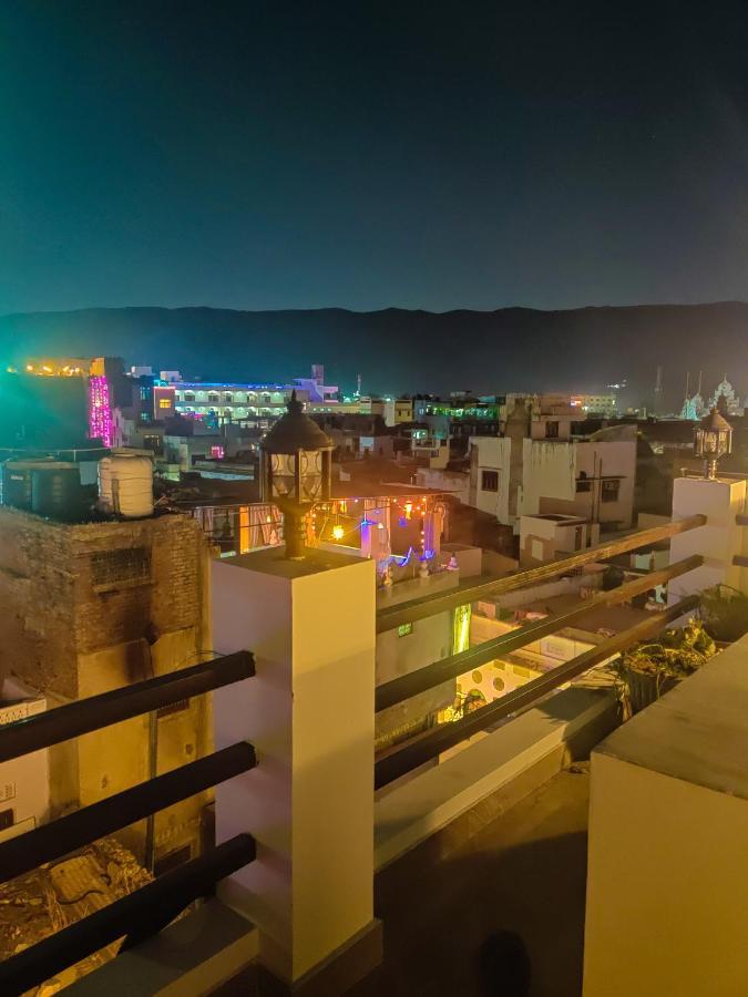 Varah Square Guest House Pushkar Exterior photo