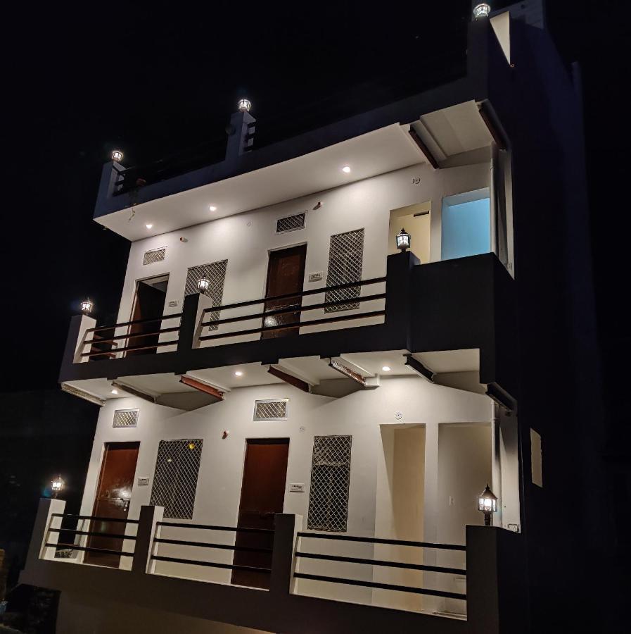 Varah Square Guest House Pushkar Exterior photo